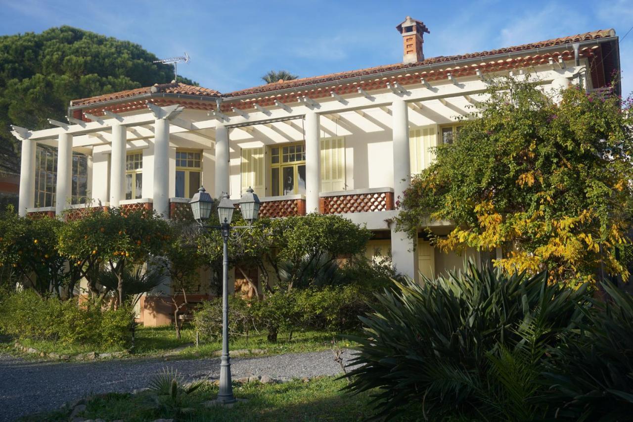 Villa La Provence Hyères المظهر الخارجي الصورة